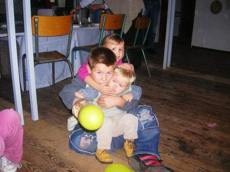 COUSINS